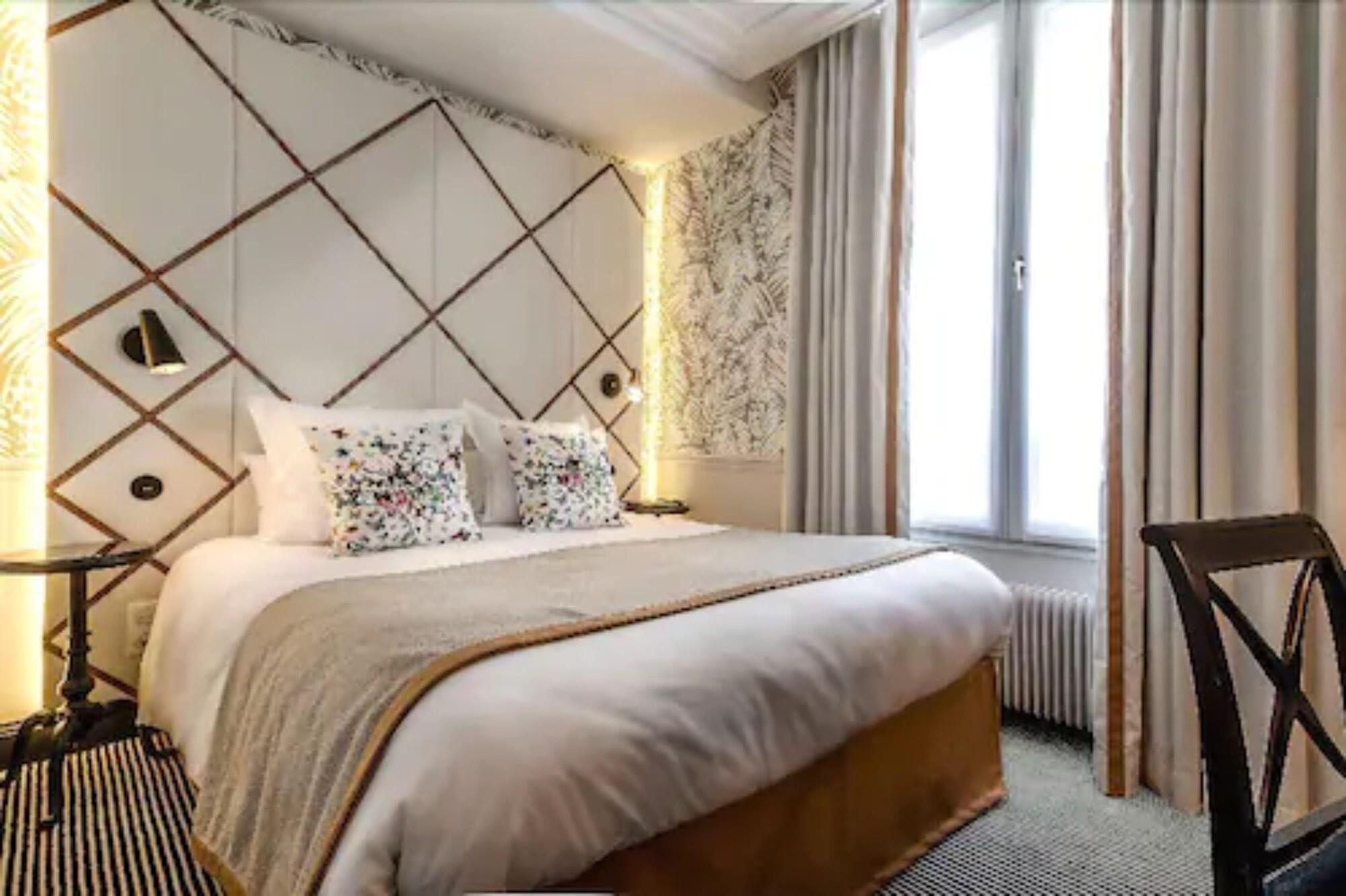 Hotel Jardin Le Brea Paris Bagian luar foto