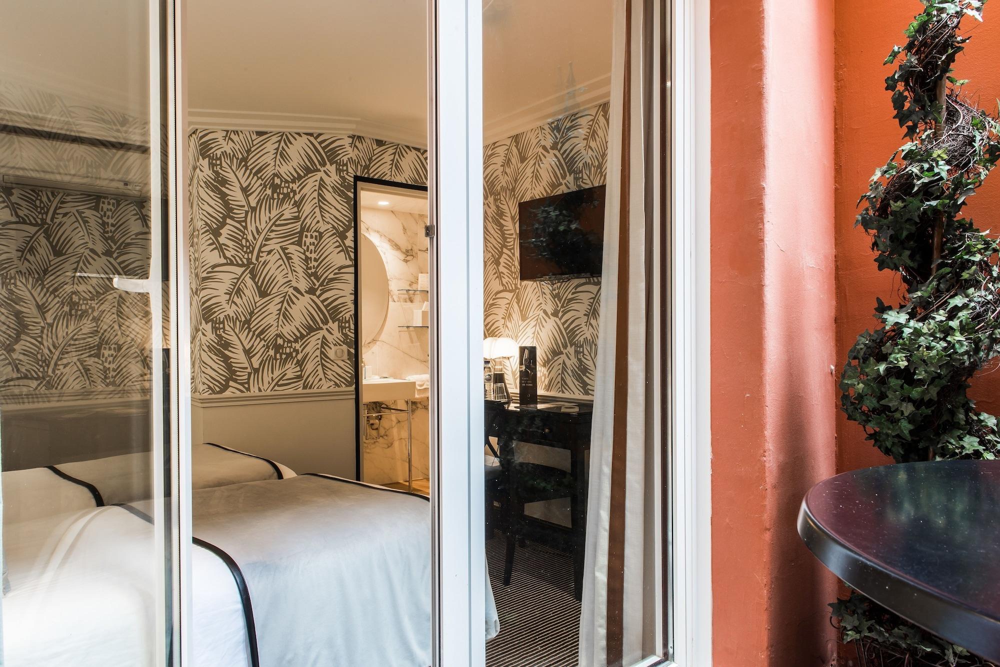 Hotel Jardin Le Brea Paris Bagian luar foto