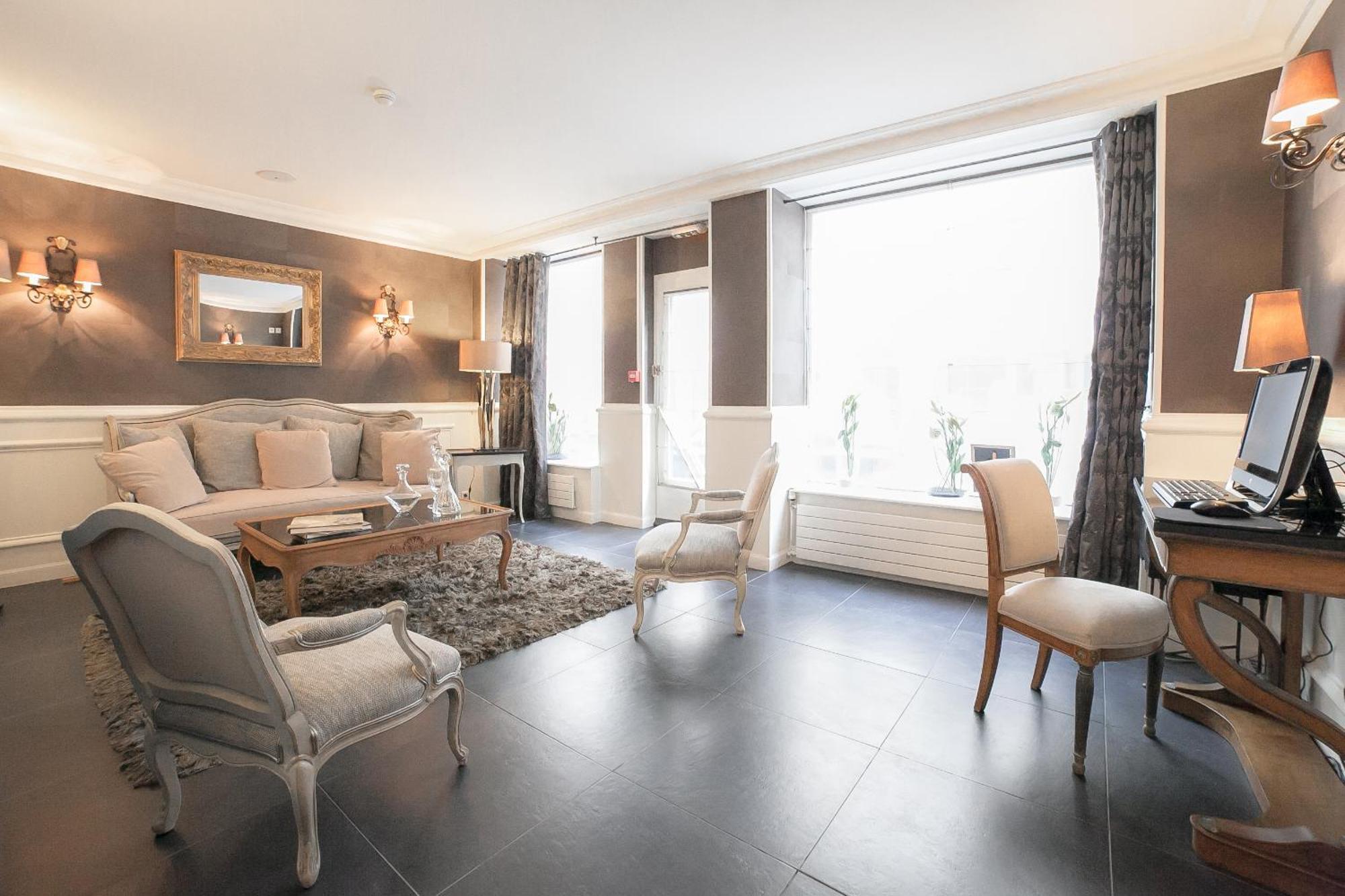 Hotel Jardin Le Brea Paris Bagian luar foto